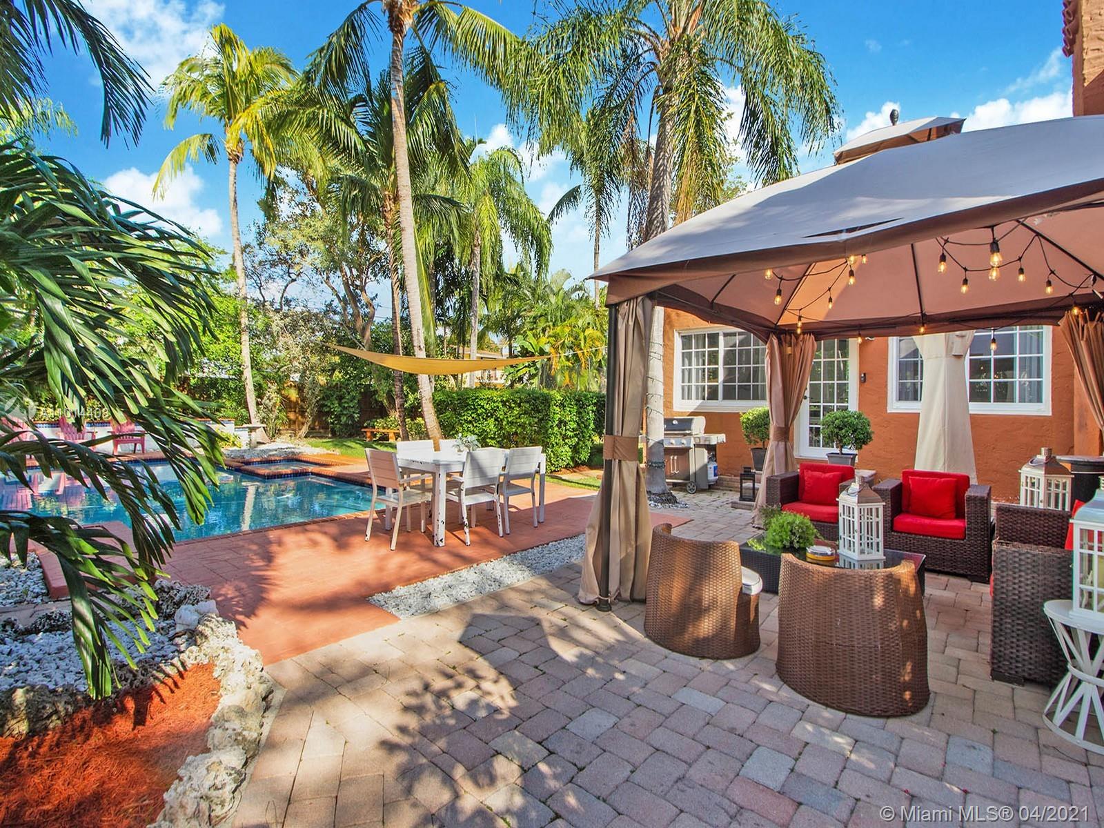 See details / 3572 sq. ft. $ 2021-03-17 0 Photo