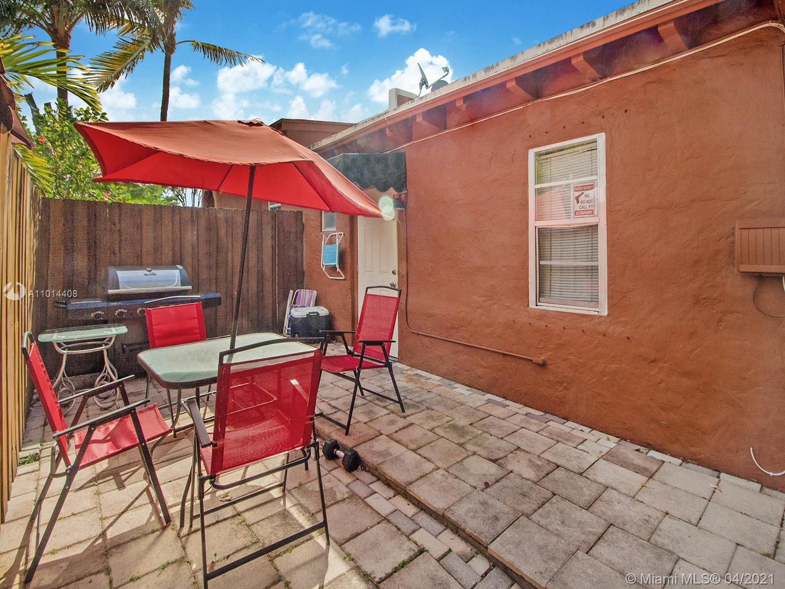 See details / 3572 sq. ft. $ 2021-03-17 0 Photo