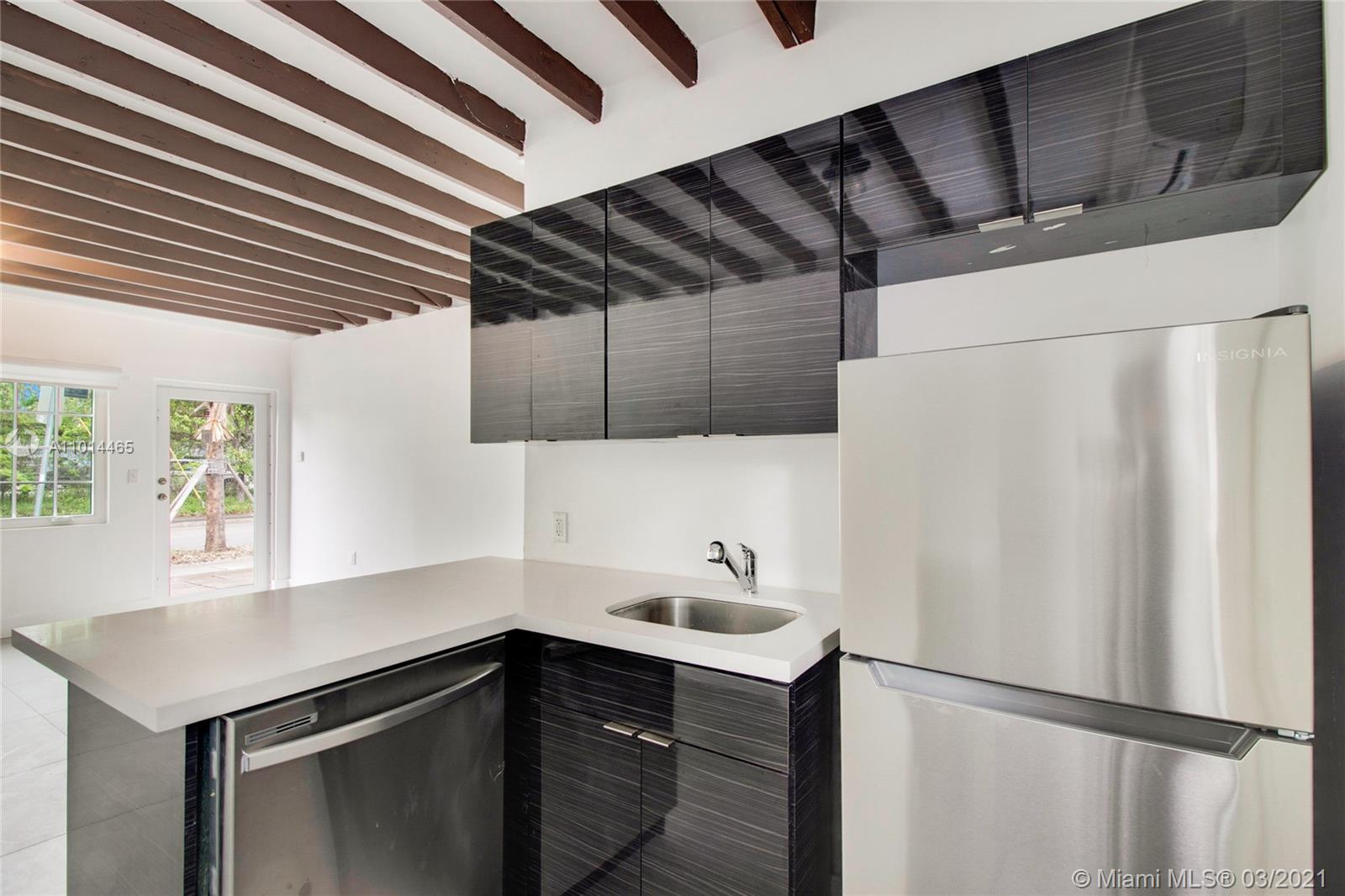 See details / 2328 sq. ft. $ 2021-06-14 0 Photo