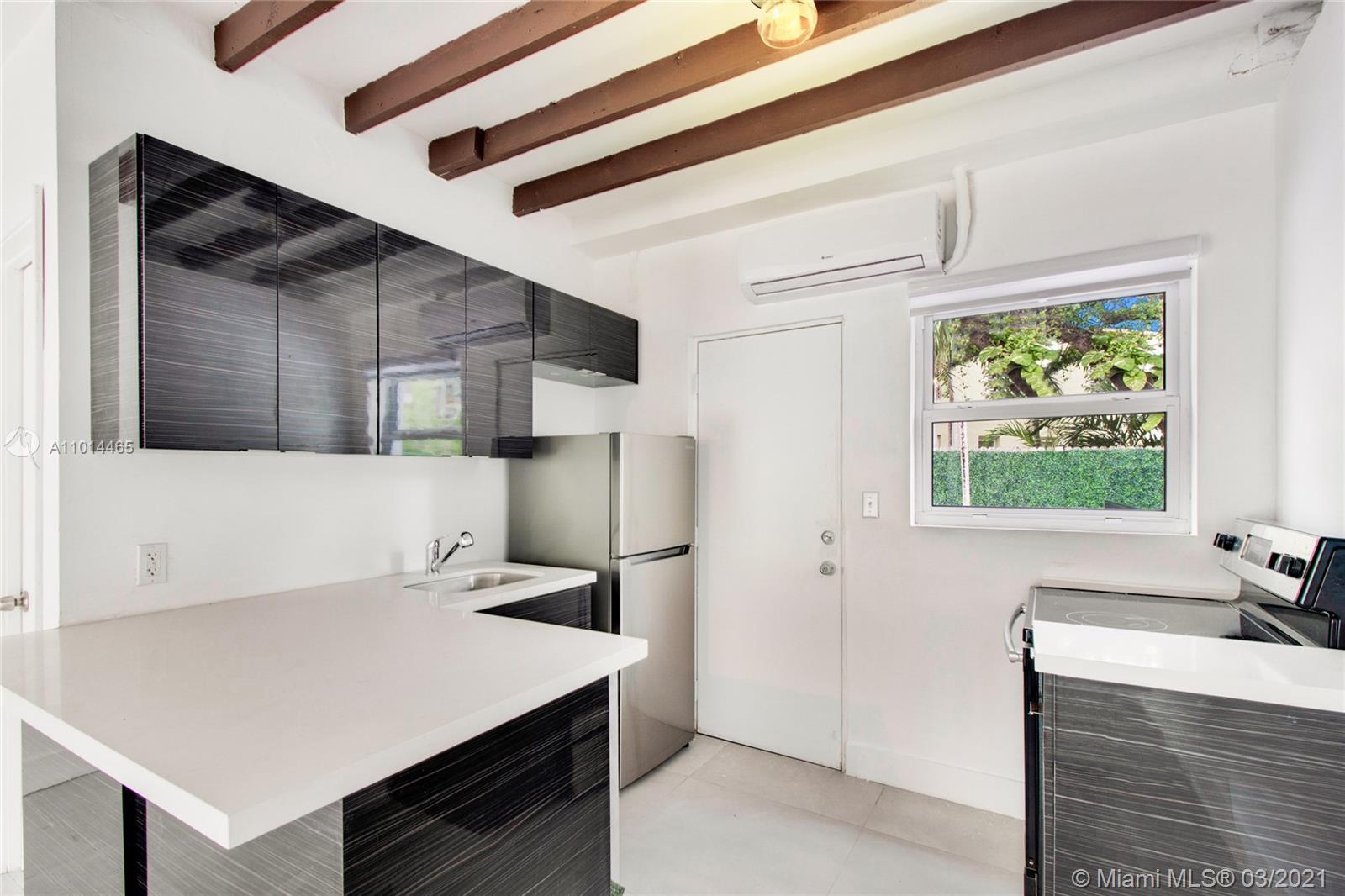 See details / 2328 sq. ft. $ 2021-06-14 0 Photo