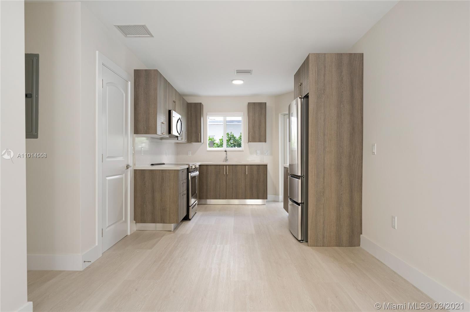 See details / sq. ft. $ 2021-03-17 0 Photo