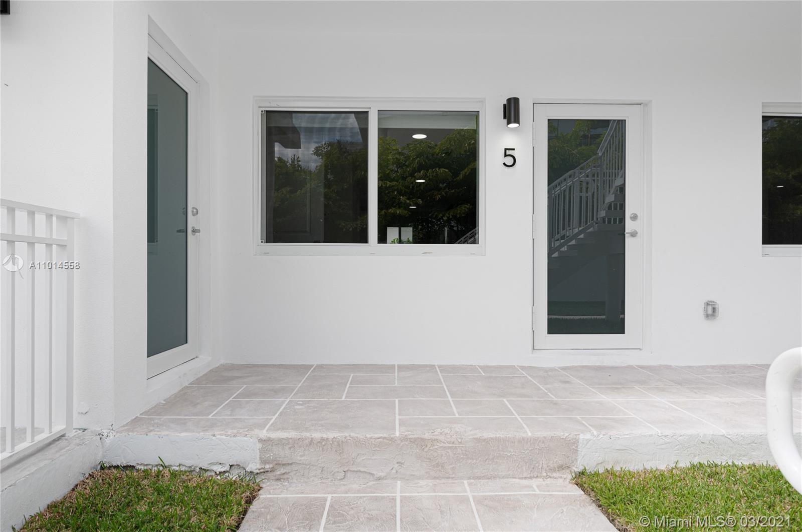 See details / sq. ft. $ 2021-03-17 0 Photo