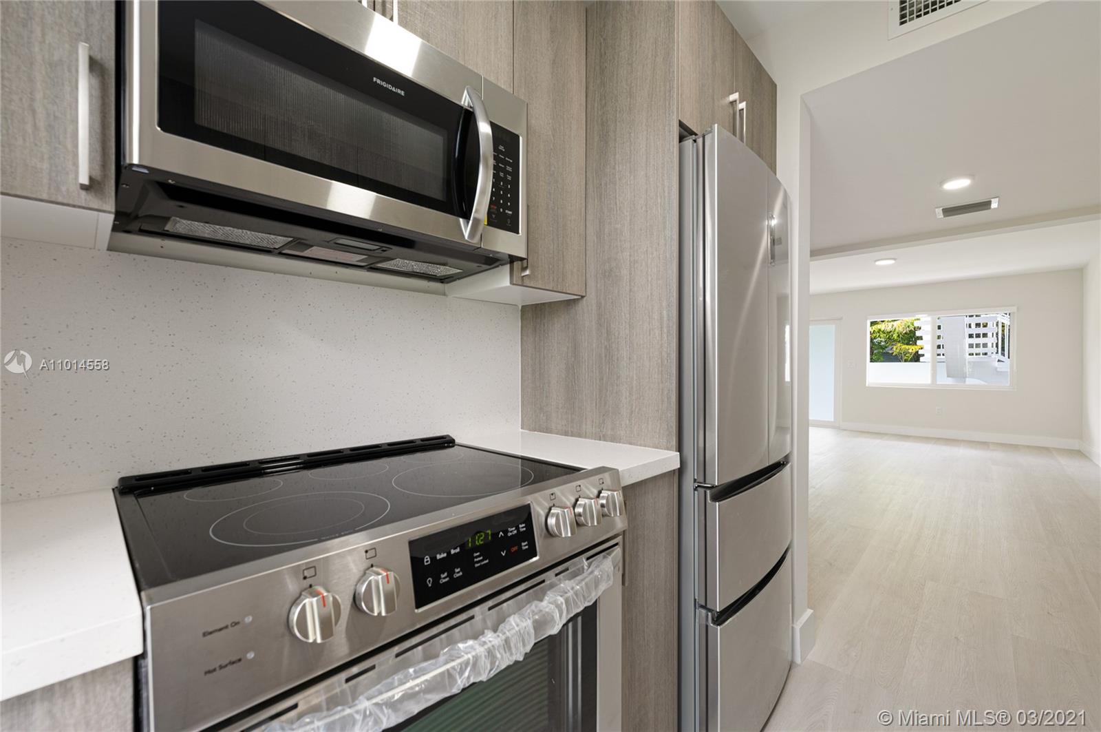 See details / sq. ft. $ 2021-03-17 0 Photo