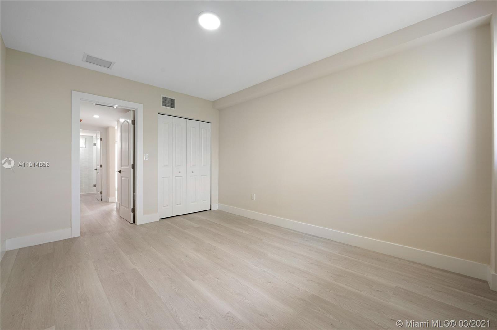See details / sq. ft. $ 2021-03-17 0 Photo