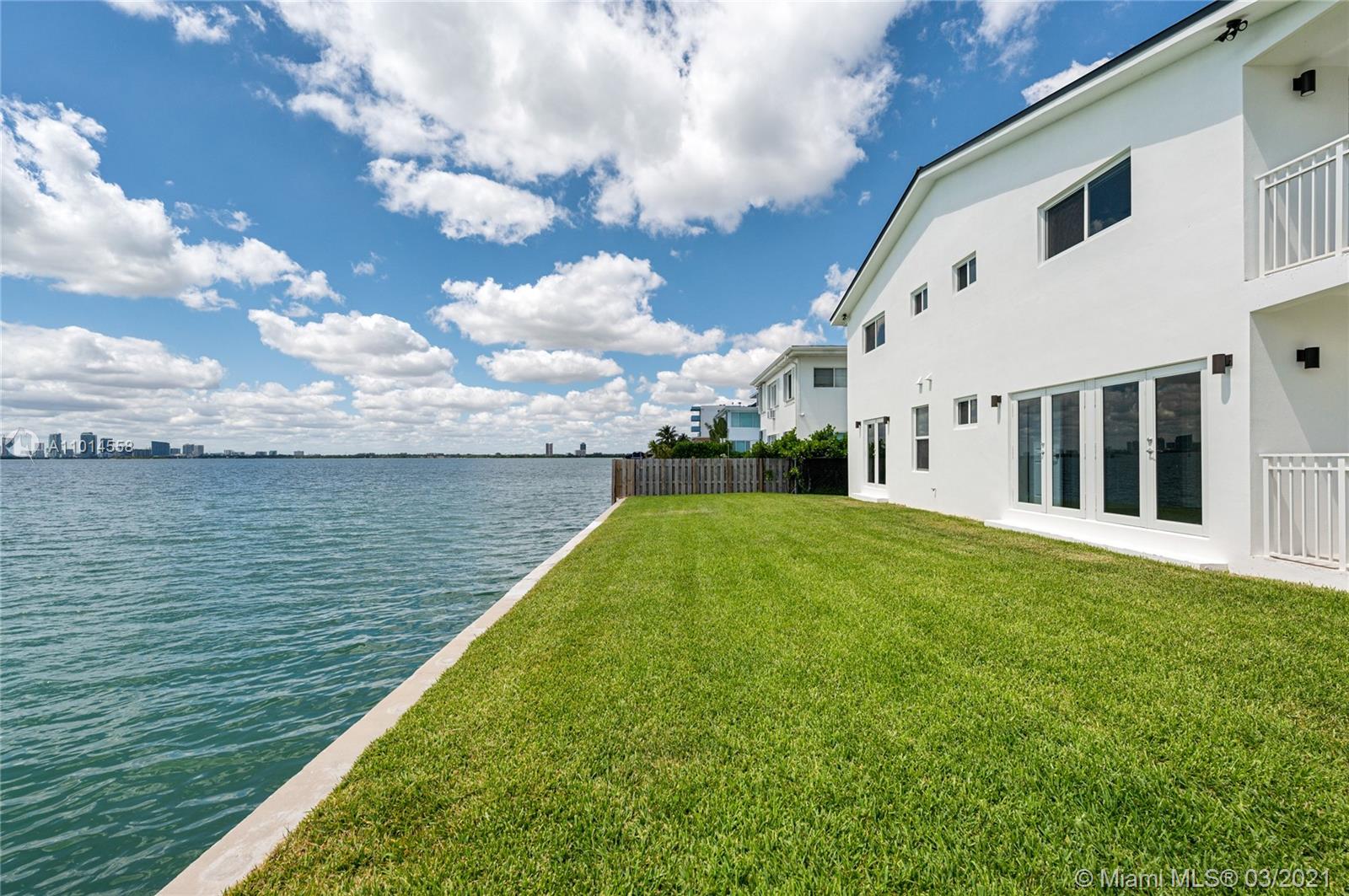 See details / sq. ft. $ 2021-03-17 0 Photo