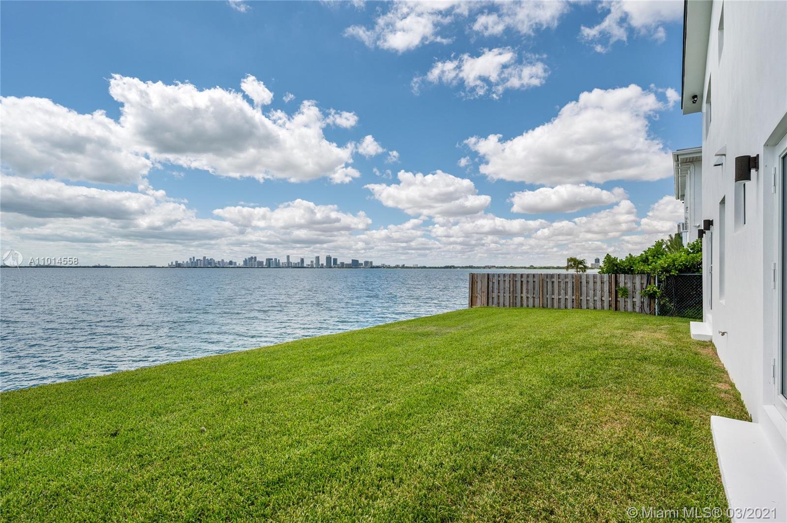 See details / sq. ft. $ 2021-03-17 0 Photo
