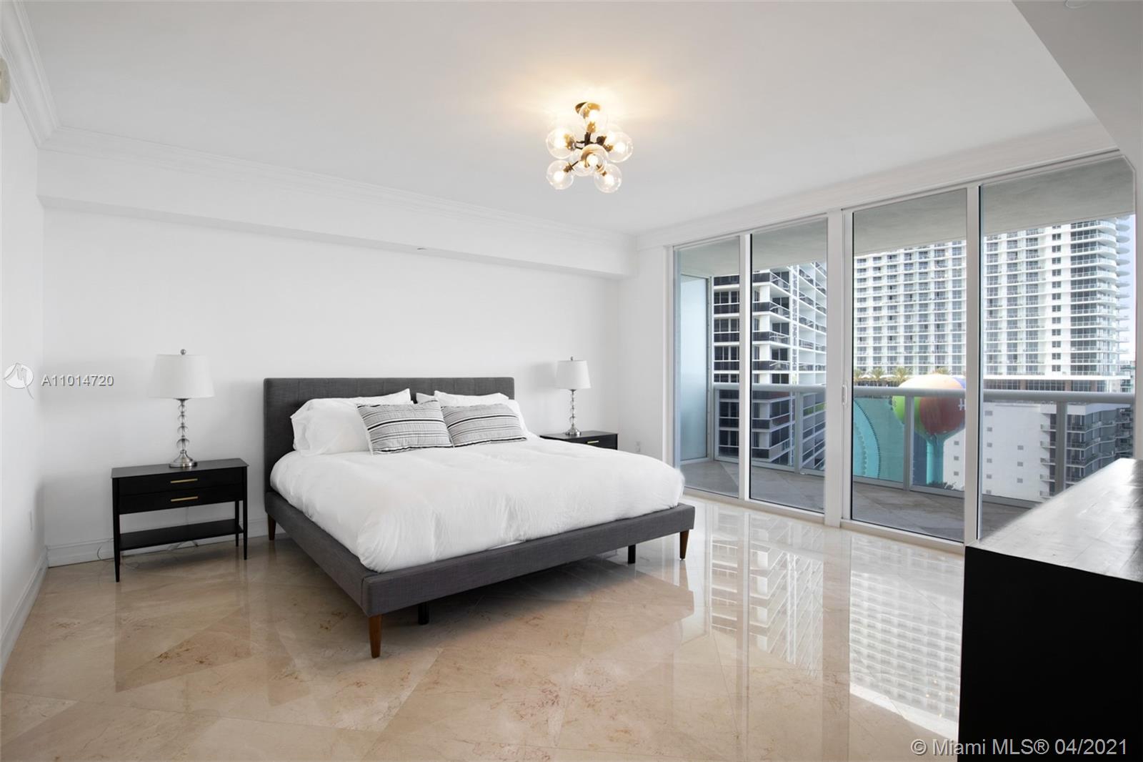 See details 1601 3 / 3 2065 sq. ft. $ 2021-03-26 0 Photo