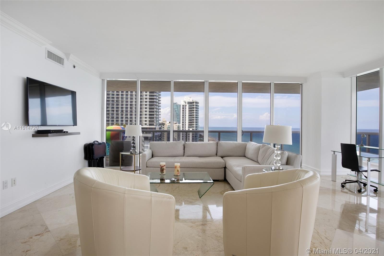 See details 1601 3 / 3 2065 sq. ft. $ 2021-03-26 0 Photo