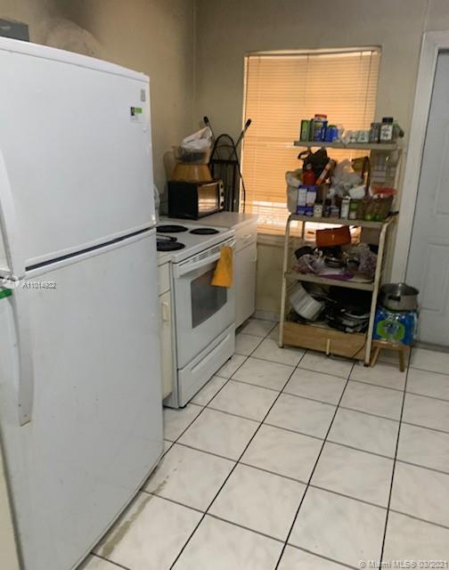 See details / 2070 sq. ft. $ 2021-03-17 0 Photo