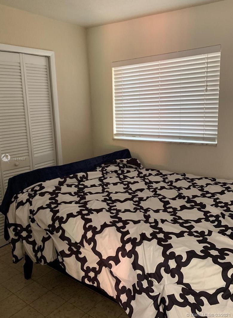 See details / 2339 sq. ft. $ 2021-03-18 0 Photo