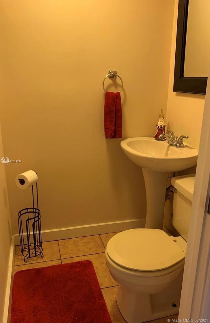 See details / 2339 sq. ft. $ 2021-03-18 0 Photo