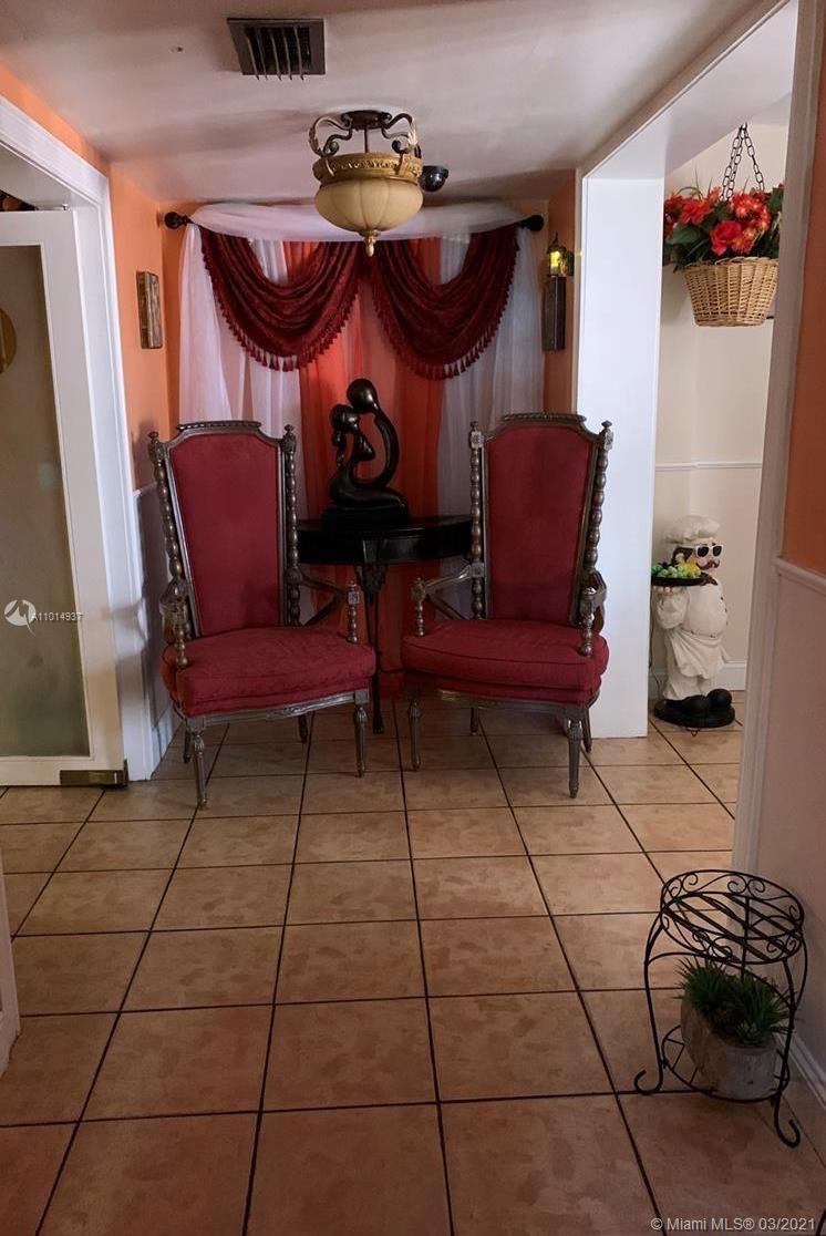 See details / 2339 sq. ft. $ 2021-03-18 0 Photo