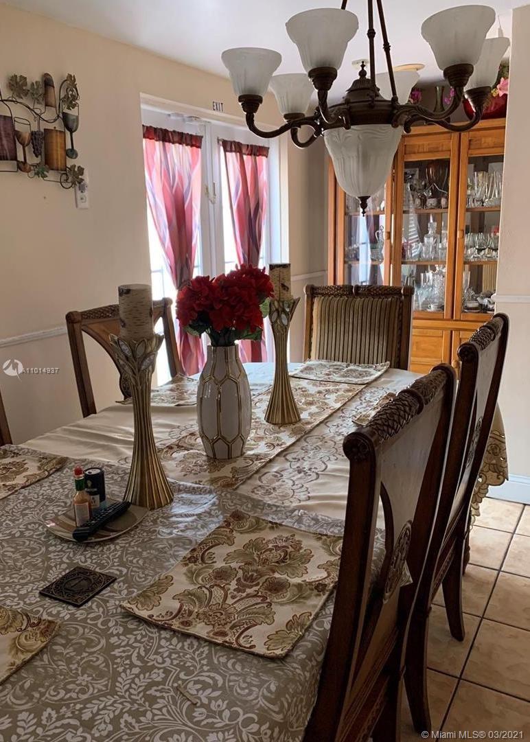 See details / 2339 sq. ft. $ 2021-03-18 0 Photo