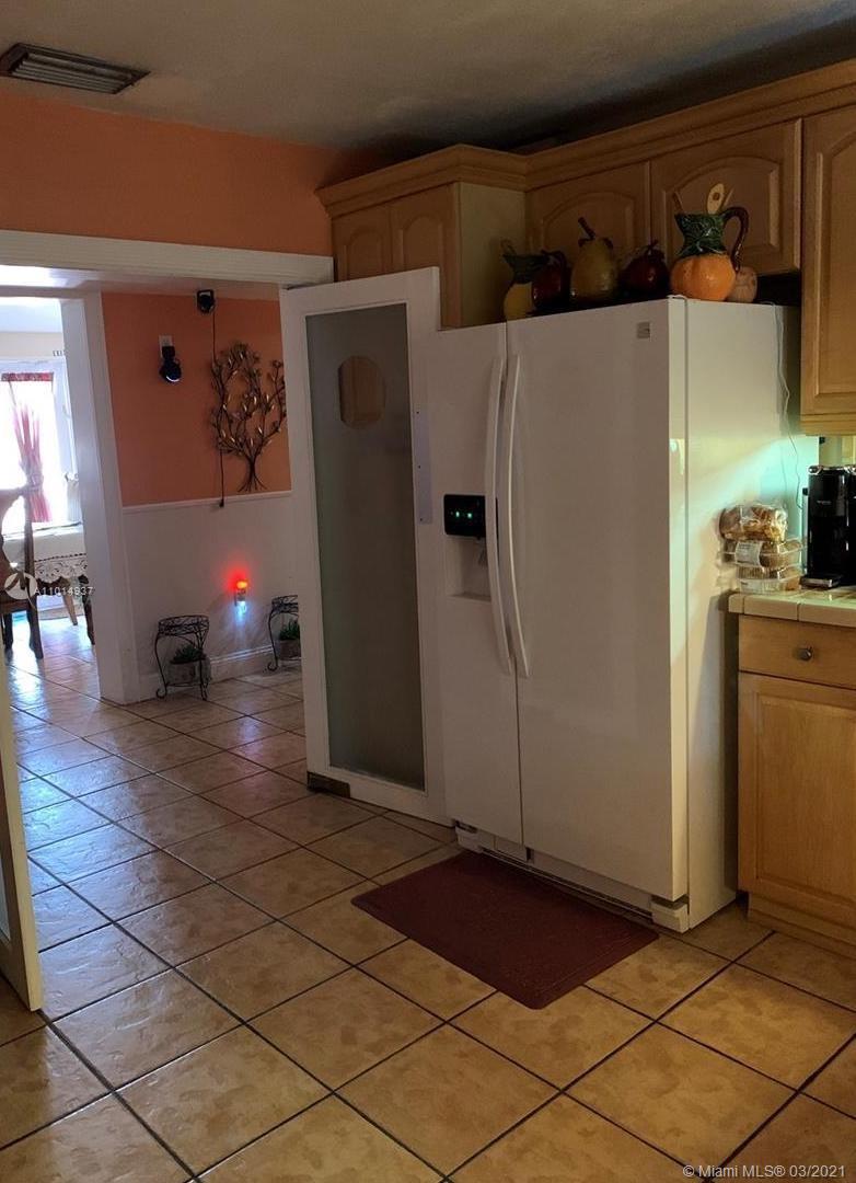 See details / 2339 sq. ft. $ 2021-03-18 0 Photo