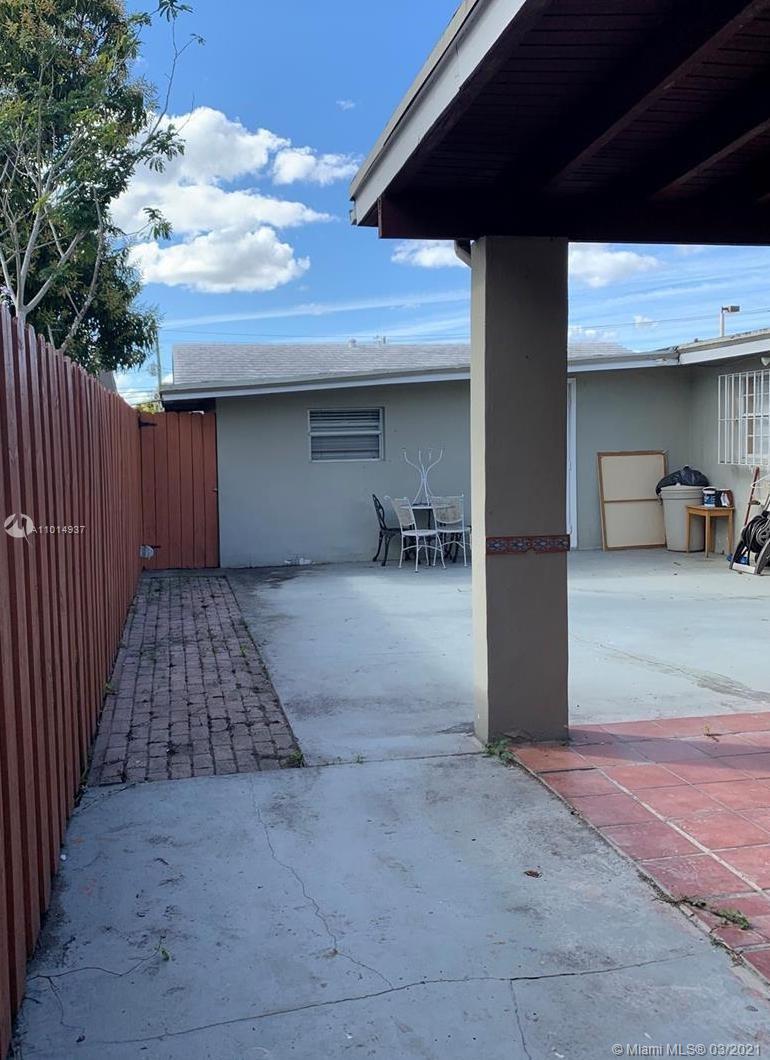 See details / 2339 sq. ft. $ 2021-03-18 0 Photo
