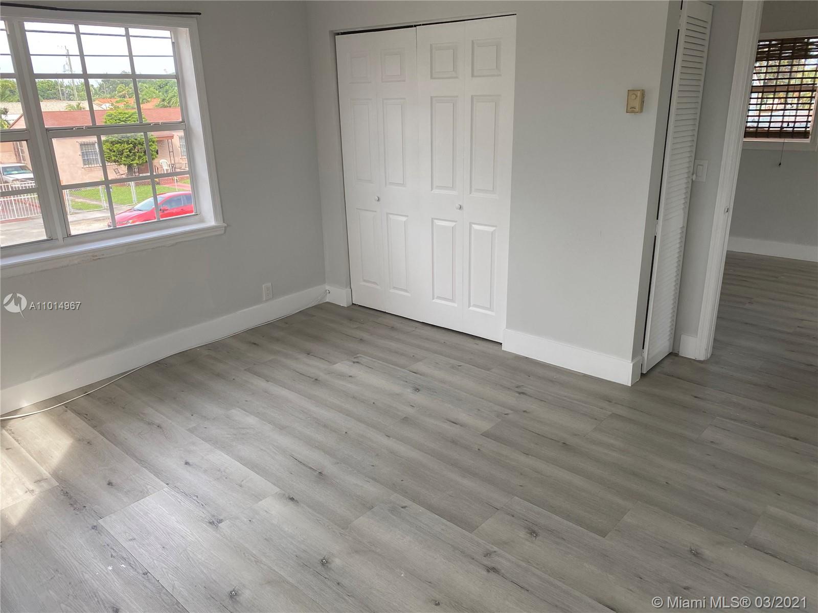 See details / 1735 sq. ft. $ 2021-03-18 0 Photo