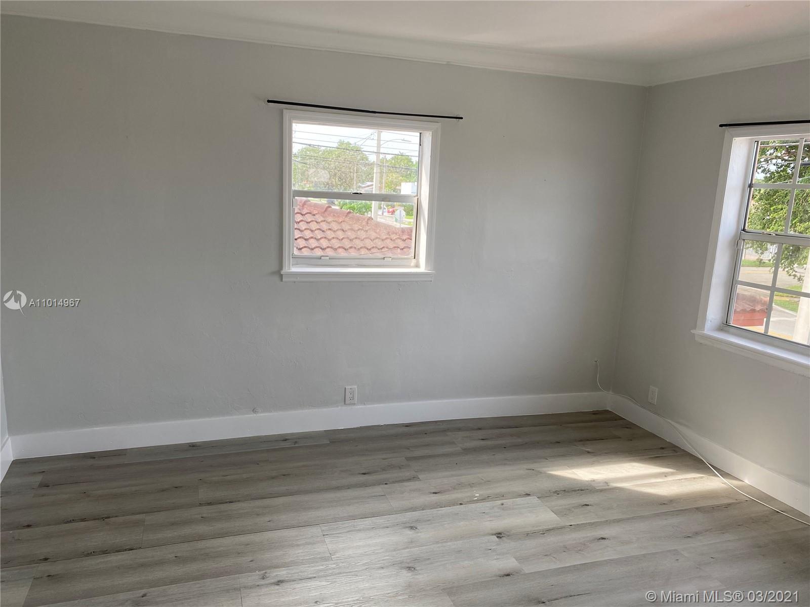 See details / 1735 sq. ft. $ 2021-03-18 0 Photo