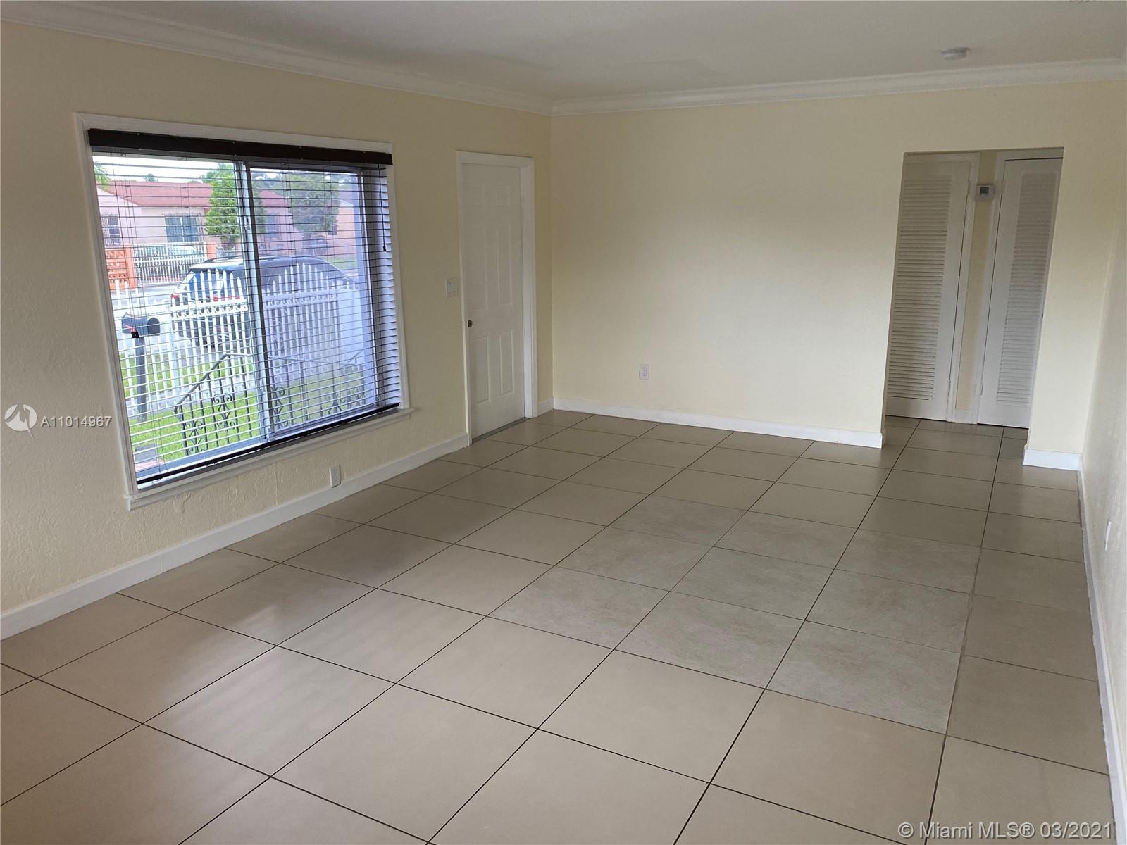 See details / 1735 sq. ft. $ 2021-03-18 0 Photo