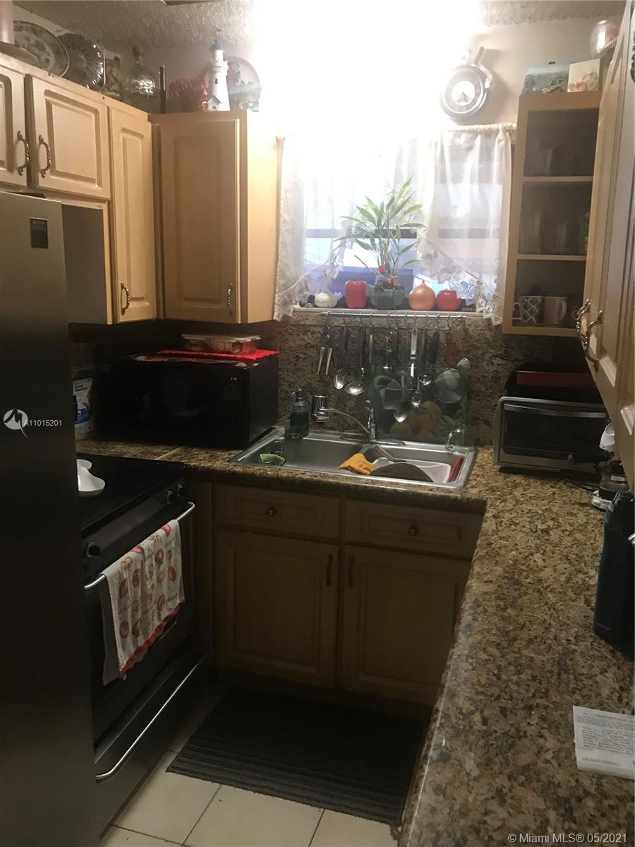See details / 1931 sq. ft. $ 2021-04-12 0 Photo
