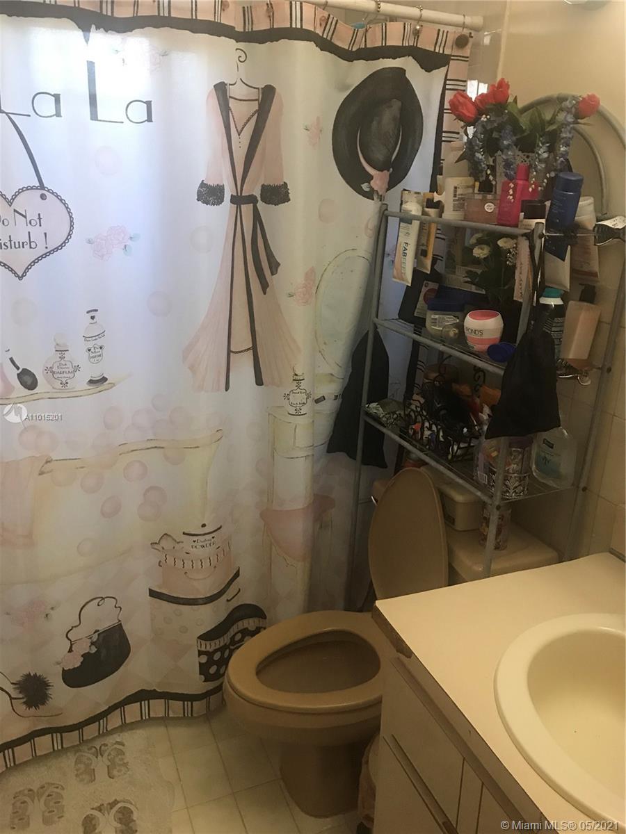 See details / 1931 sq. ft. $ 2021-04-12 0 Photo