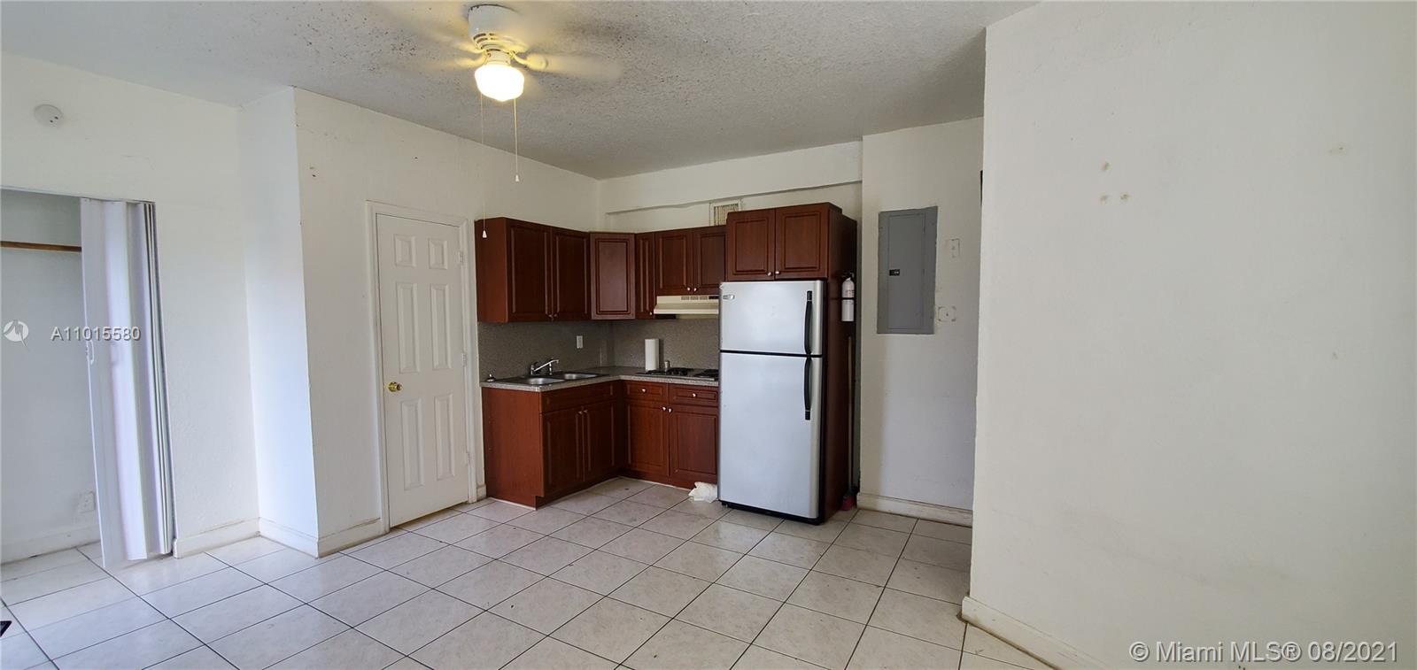 See details / sq. ft. $ 2021-03-19 0 Photo