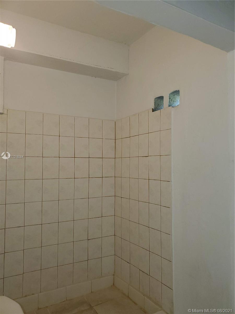 See details / 1559 sq. ft. $ 2021-03-19 0 Photo