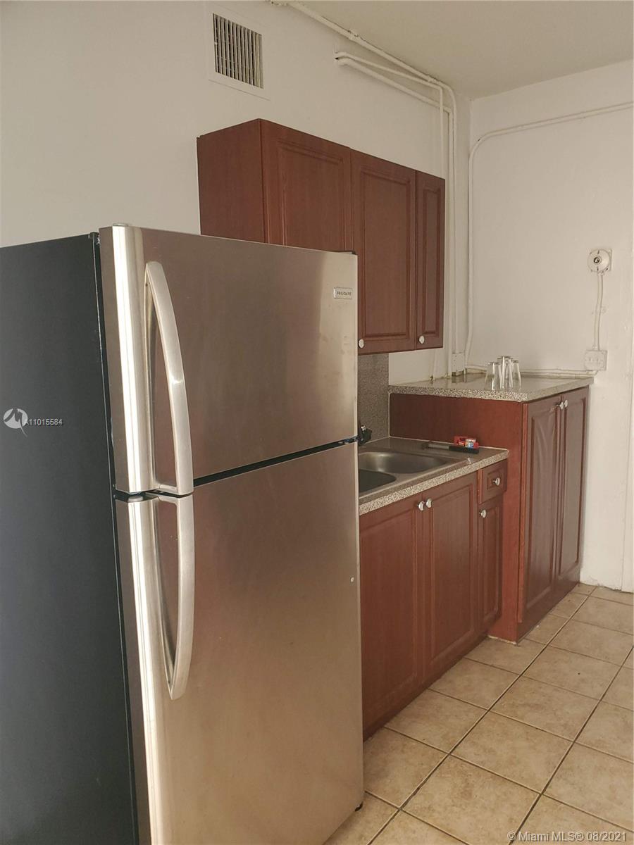See details / 1559 sq. ft. $ 2021-03-19 0 Photo