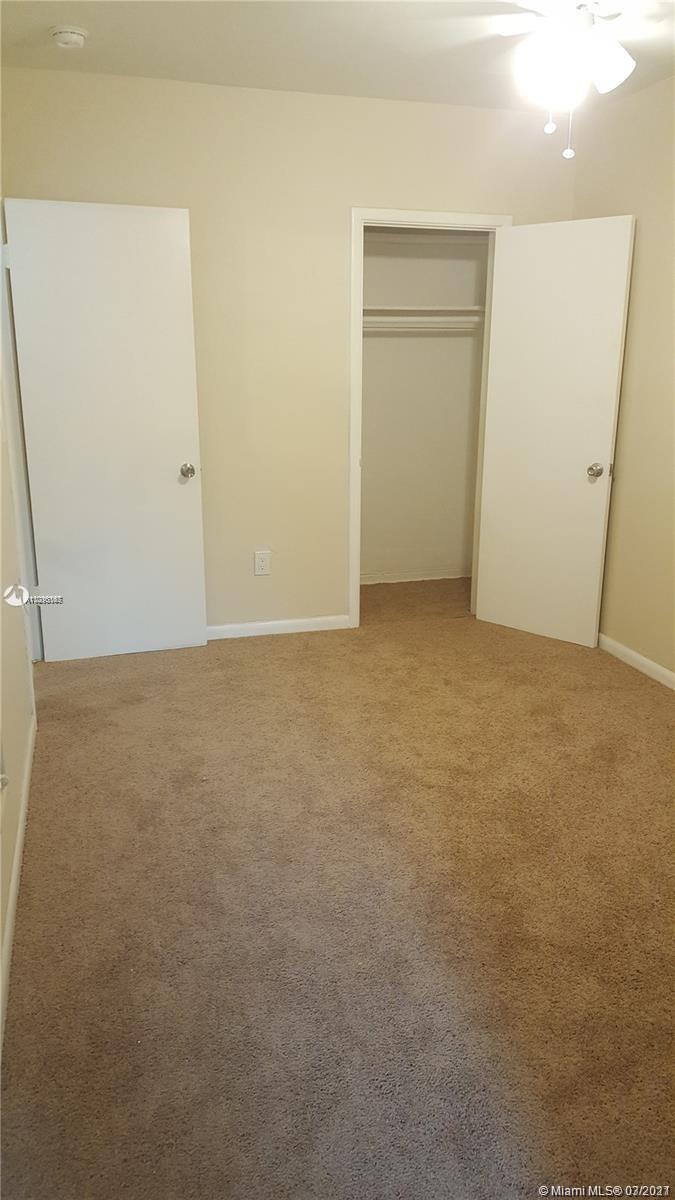 See details / 3423 sq. ft. $ 2021-03-20 0 Photo