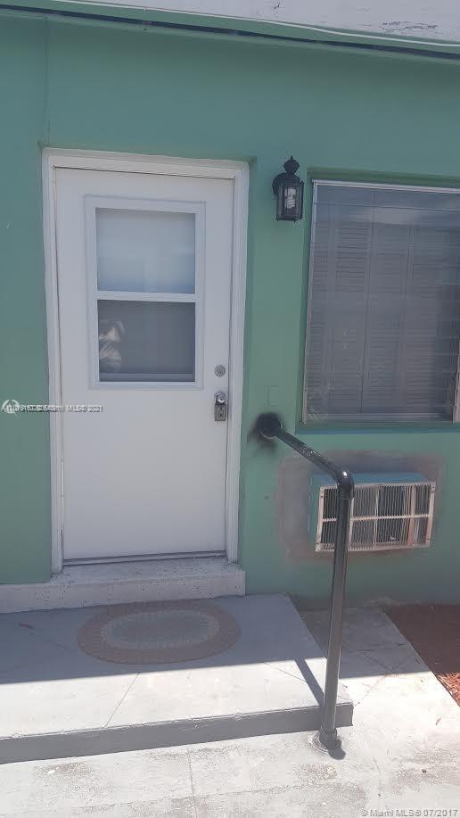 See details / 3423 sq. ft. $ 2021-03-20 0 Photo