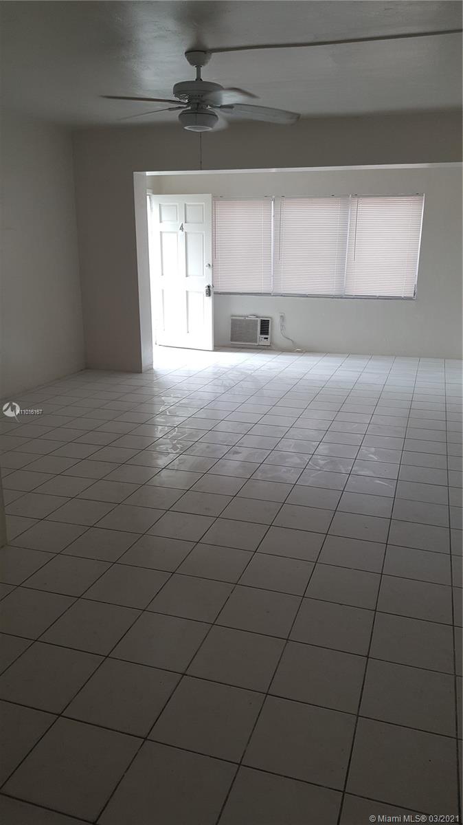 See details / 3423 sq. ft. $ 2021-03-20 0 Photo