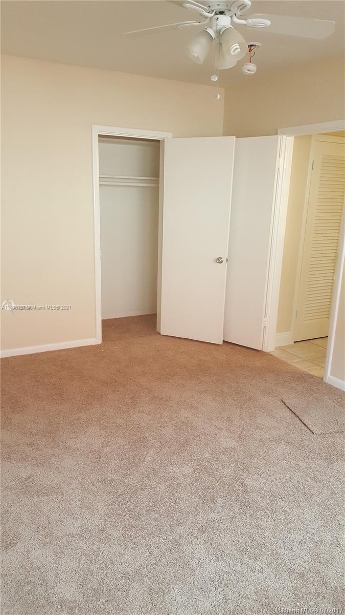 See details / 3423 sq. ft. $ 2021-03-20 0 Photo