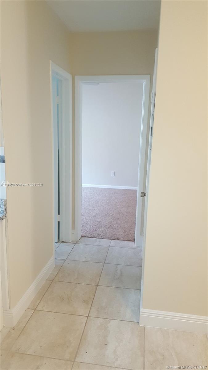 See details / 3423 sq. ft. $ 2021-03-20 0 Photo