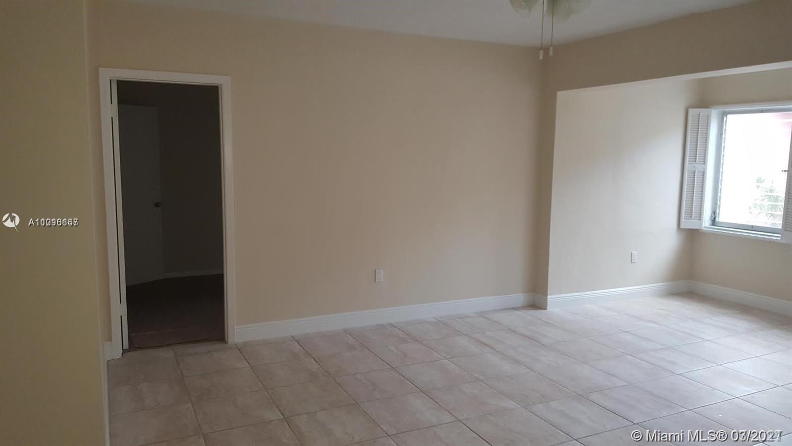 See details / 3423 sq. ft. $ 2021-03-20 0 Photo