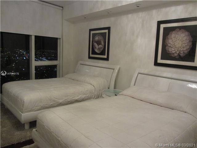 See details 3105 2 / 2 sq. ft. $ 2021-04-14 0 Photo