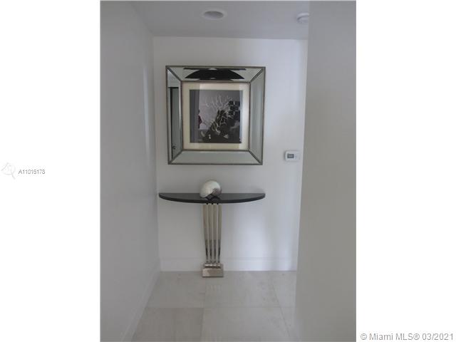 See details 3105 2 / 2 sq. ft. $ 2021-04-14 0 Photo