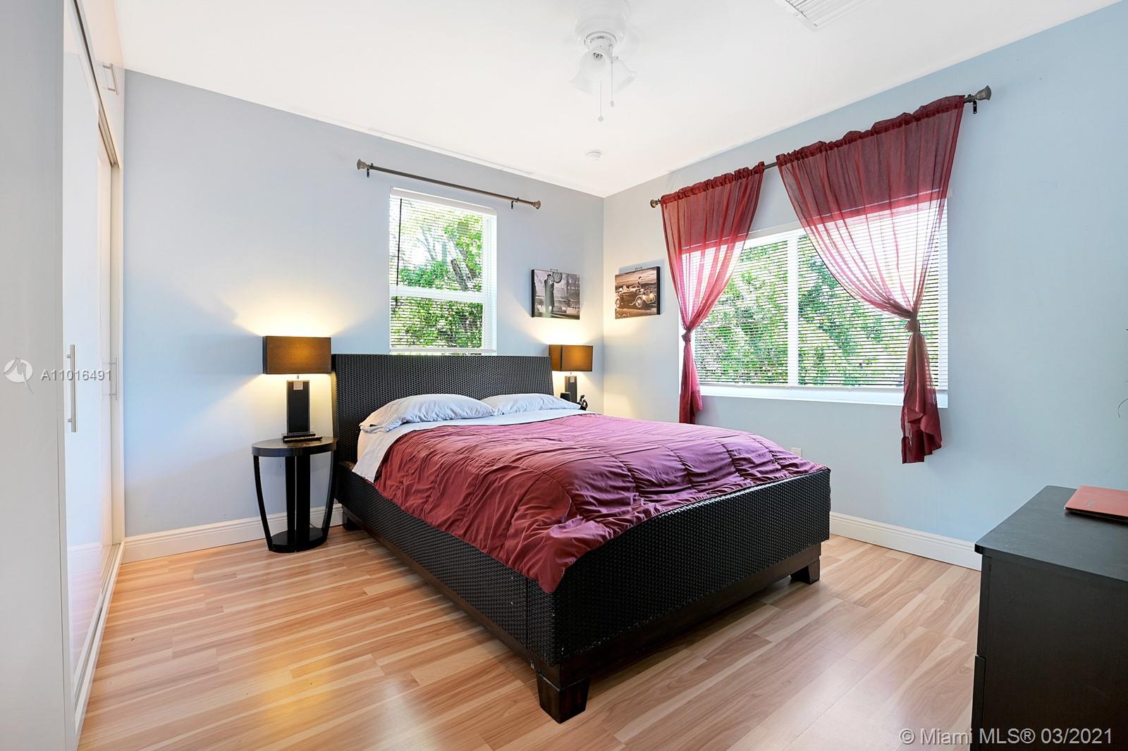 See details / 6286 sq. ft. $ 2021-03-22 0 Photo
