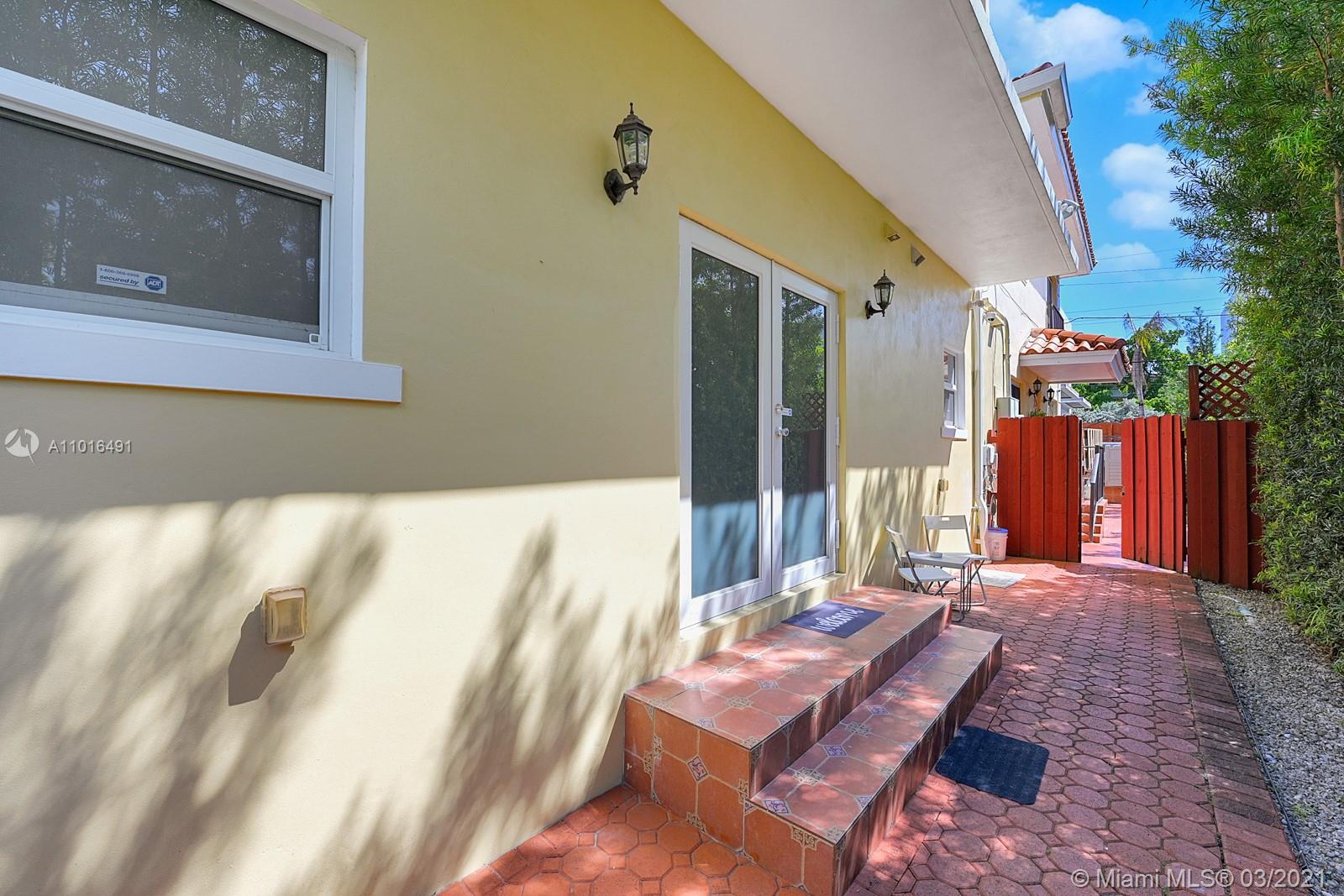 See details / 6286 sq. ft. $ 2021-03-22 0 Photo