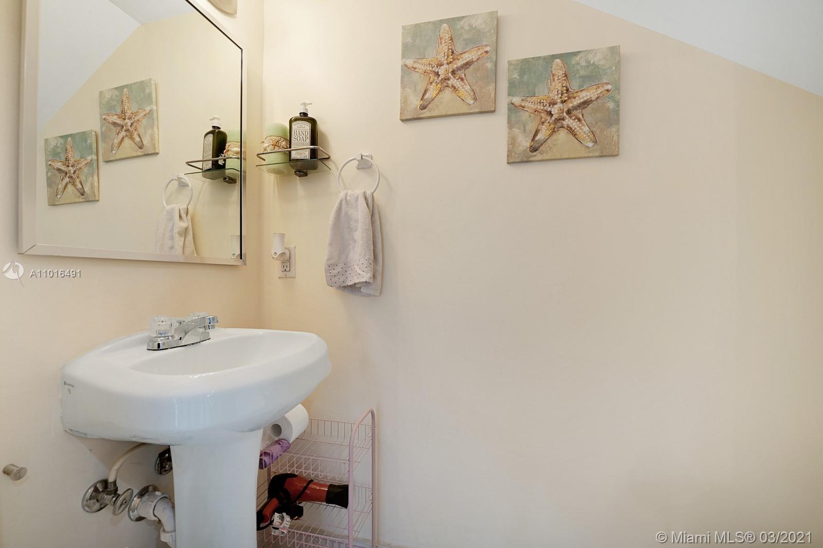See details / 6286 sq. ft. $ 2021-03-22 0 Photo