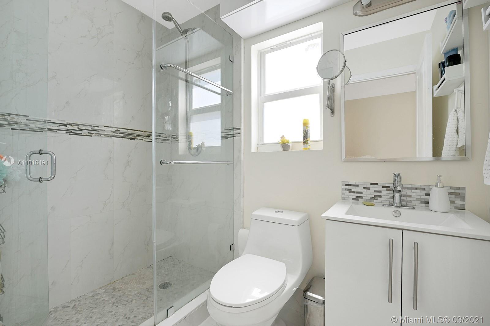 See details / 6286 sq. ft. $ 2021-03-22 0 Photo