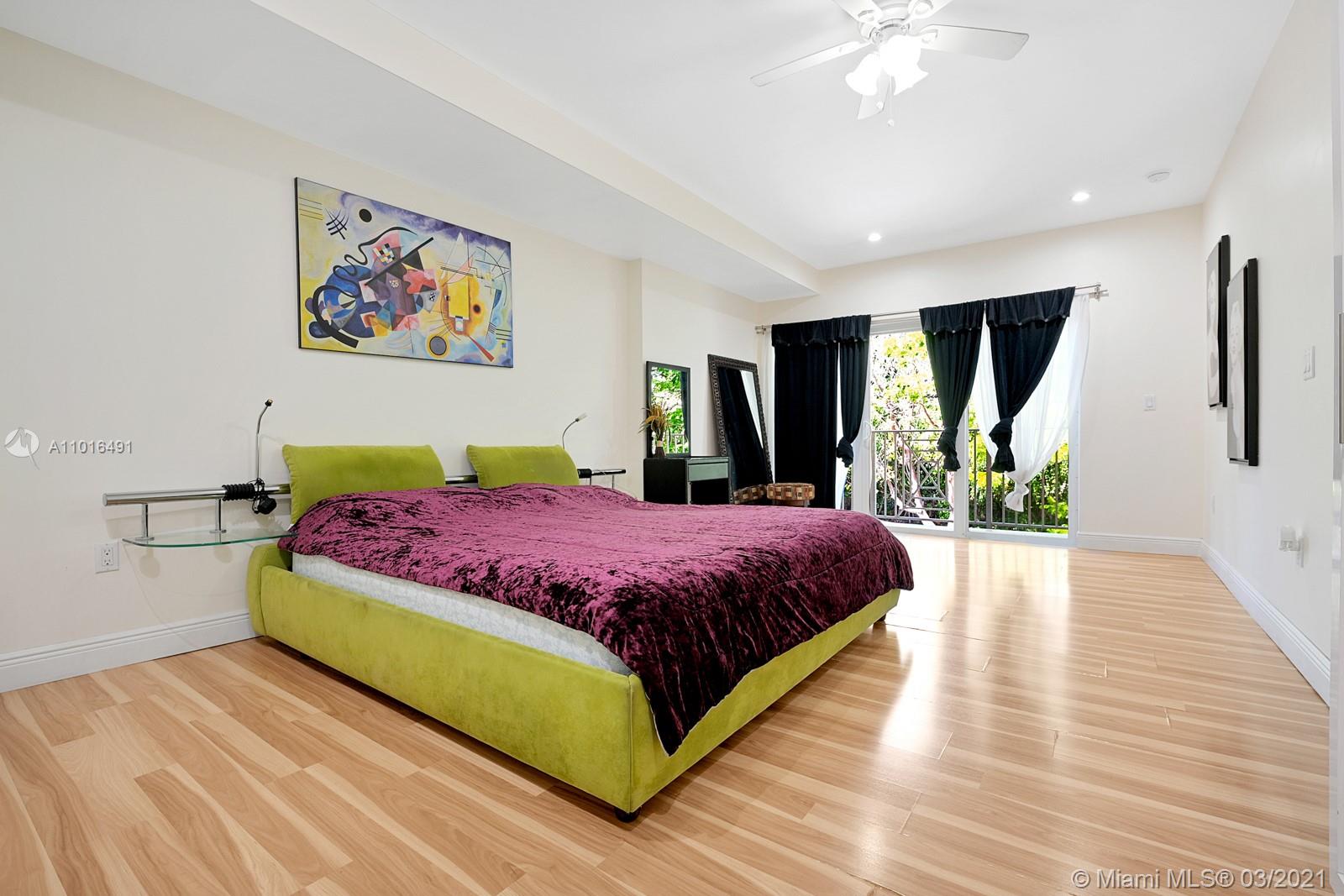 See details / 6286 sq. ft. $ 2021-03-22 0 Photo
