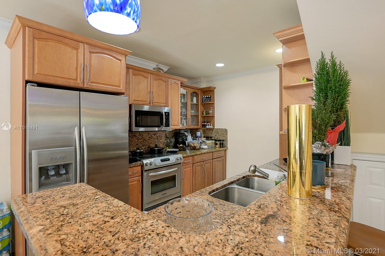See details / 6286 sq. ft. $ 2021-03-22 0 Photo