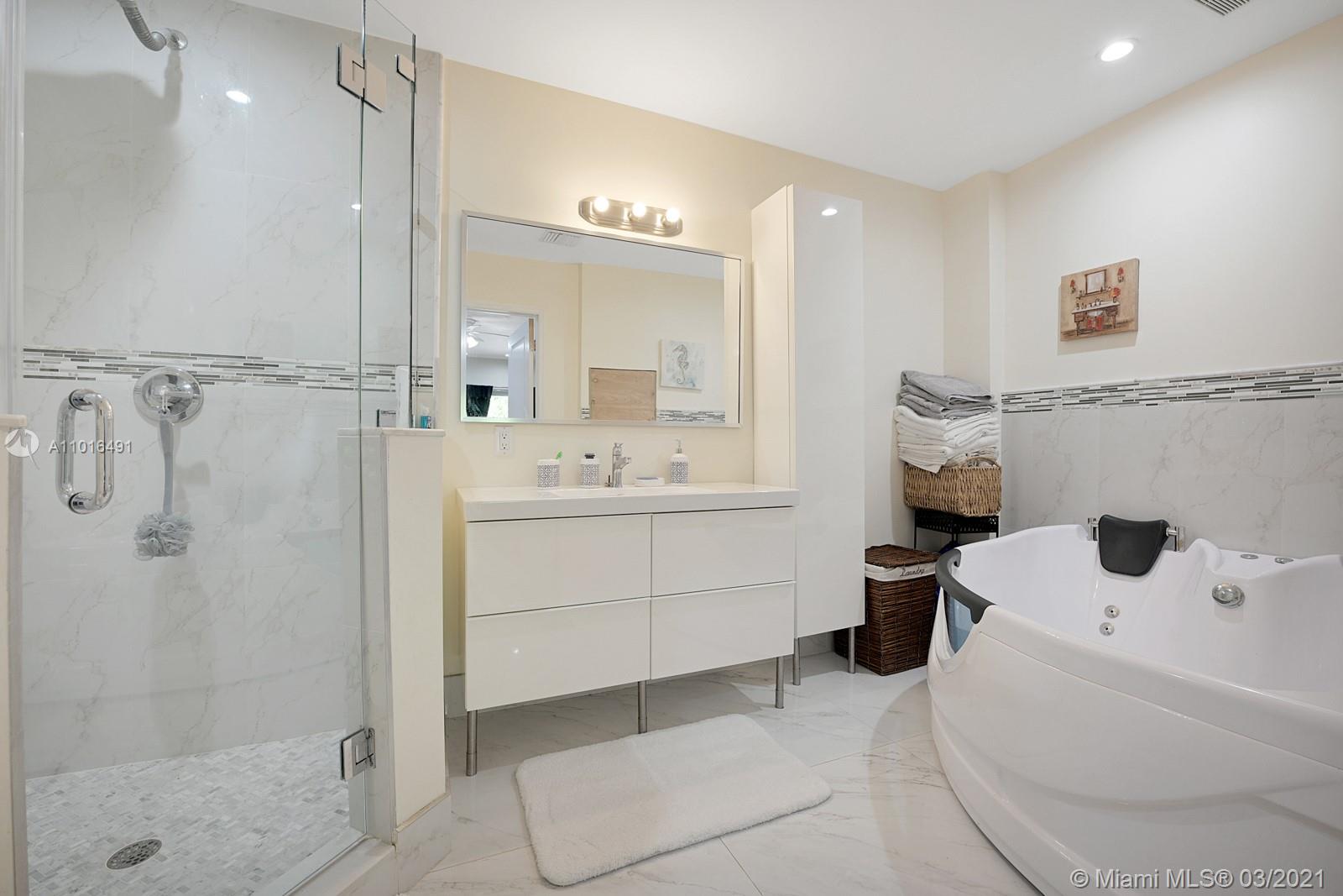 See details / 6286 sq. ft. $ 2021-03-22 0 Photo