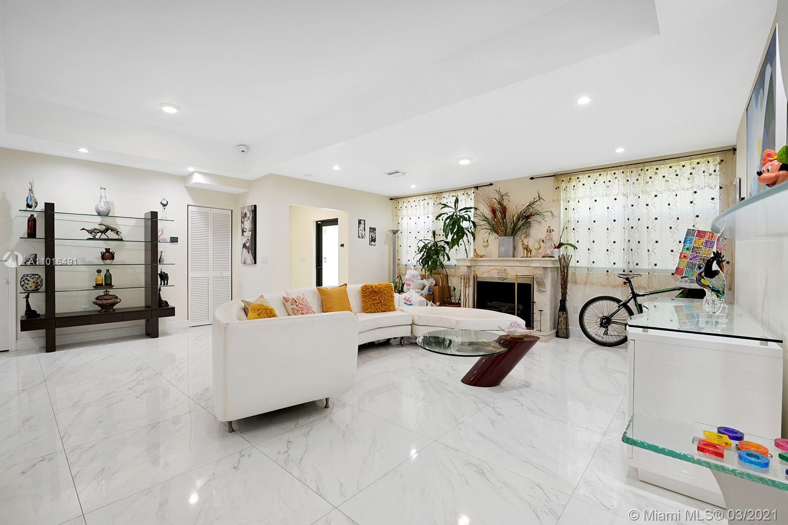 See details / 6286 sq. ft. $ 2021-03-22 0 Photo