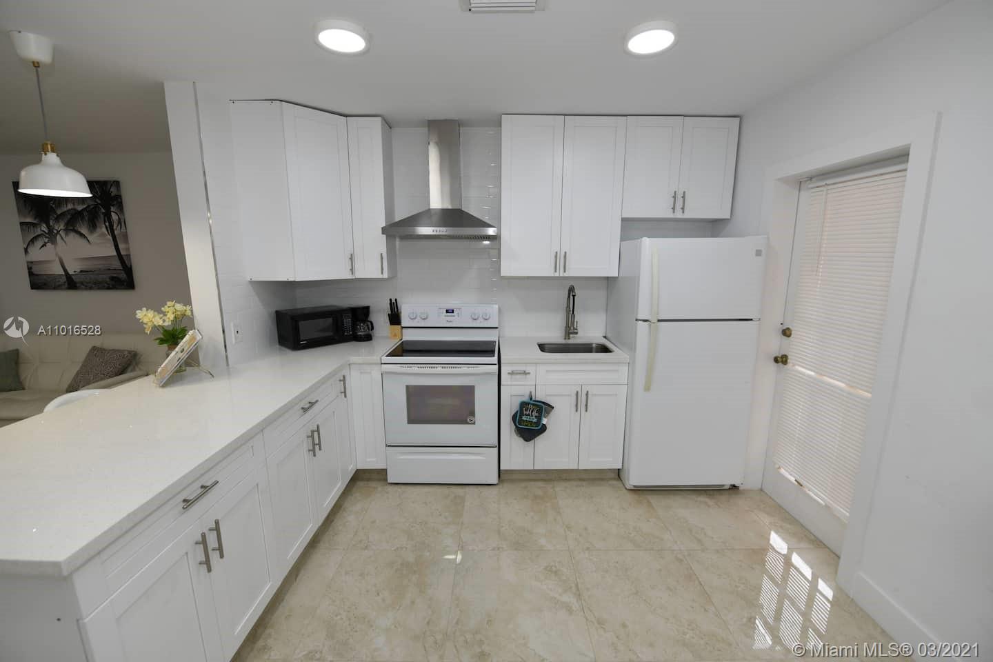 See details / 2413 sq. ft. $ 2021-03-22 0 Photo
