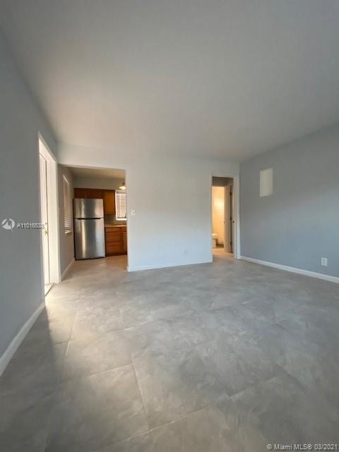 See details / 2072 sq. ft. $ 2021-03-22 0 Photo