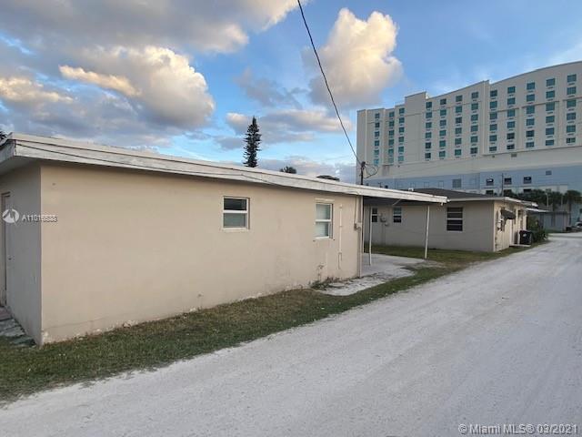 See details / 2072 sq. ft. $ 2021-03-22 0 Photo