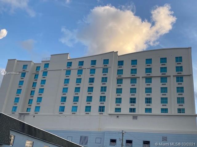 See details / 2072 sq. ft. $ 2021-03-22 0 Photo