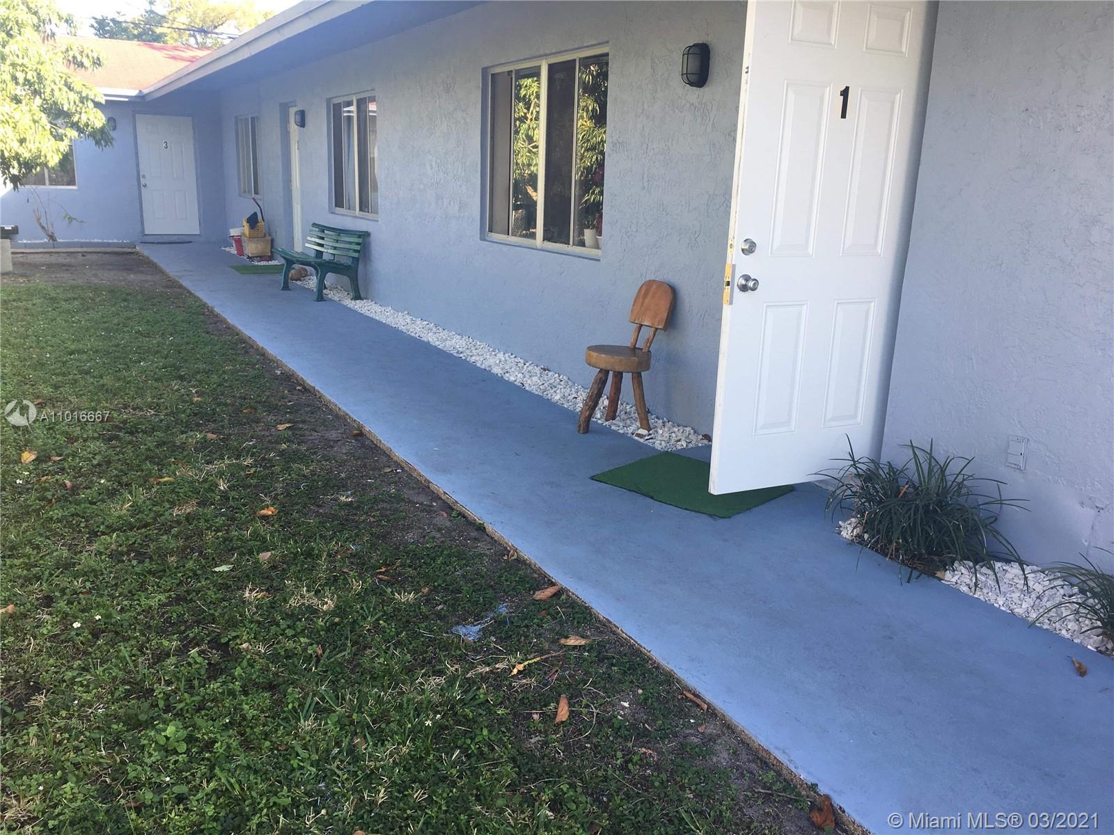 See details / 2470 sq. ft. $ 2021-03-22 0 Photo