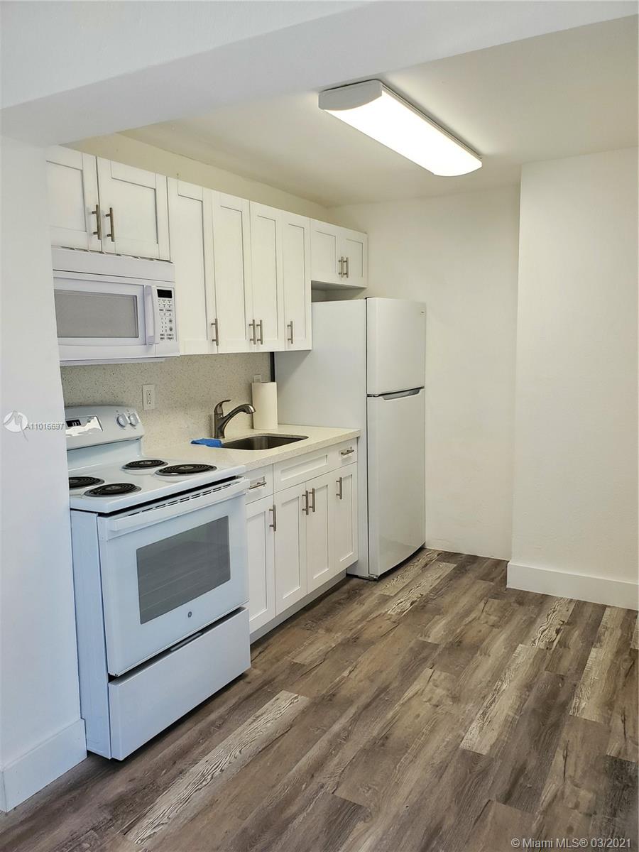 See details / 1420 sq. ft. $ 2021-03-22 0 Photo