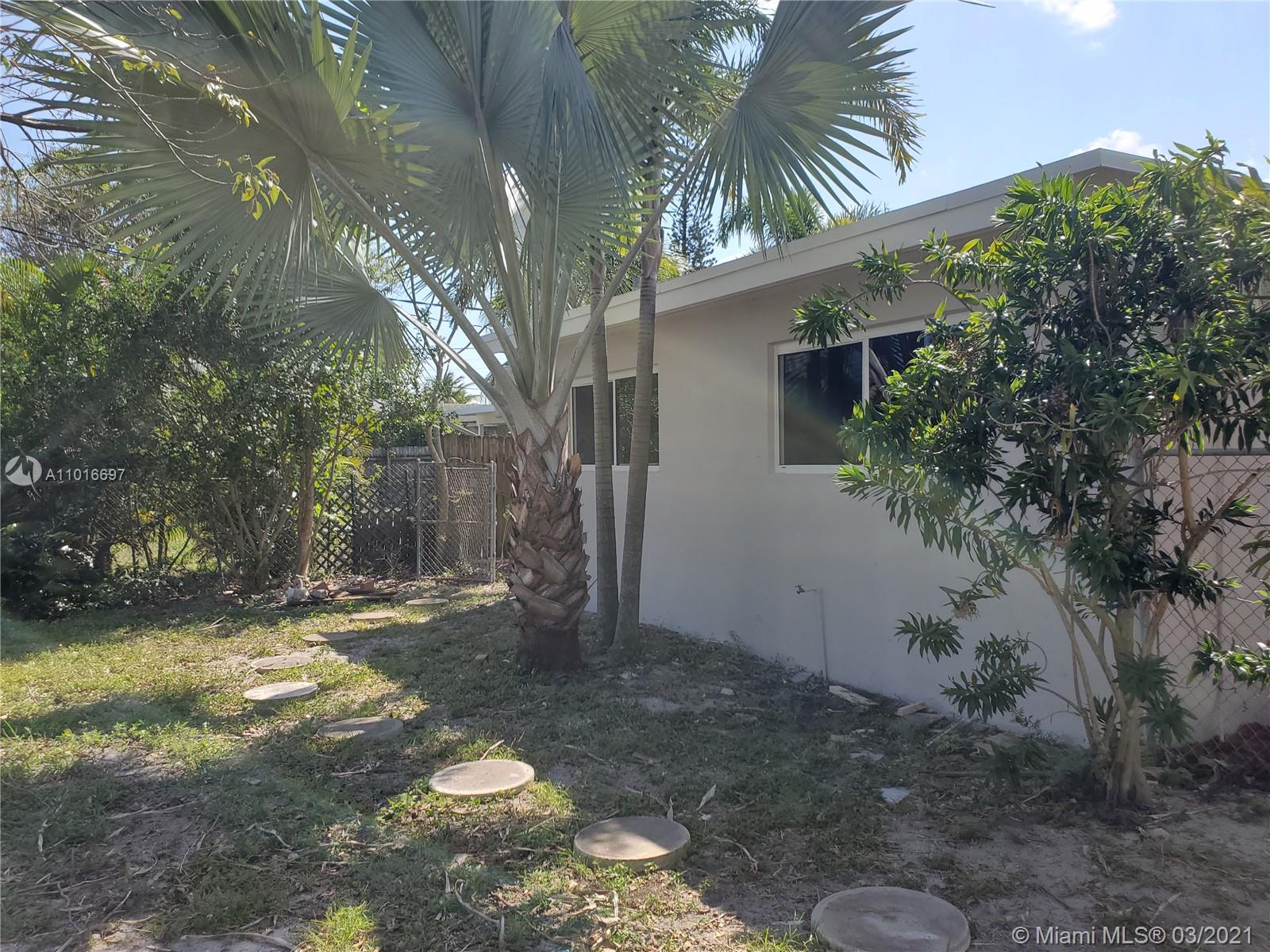 See details / 1420 sq. ft. $ 2021-03-22 0 Photo